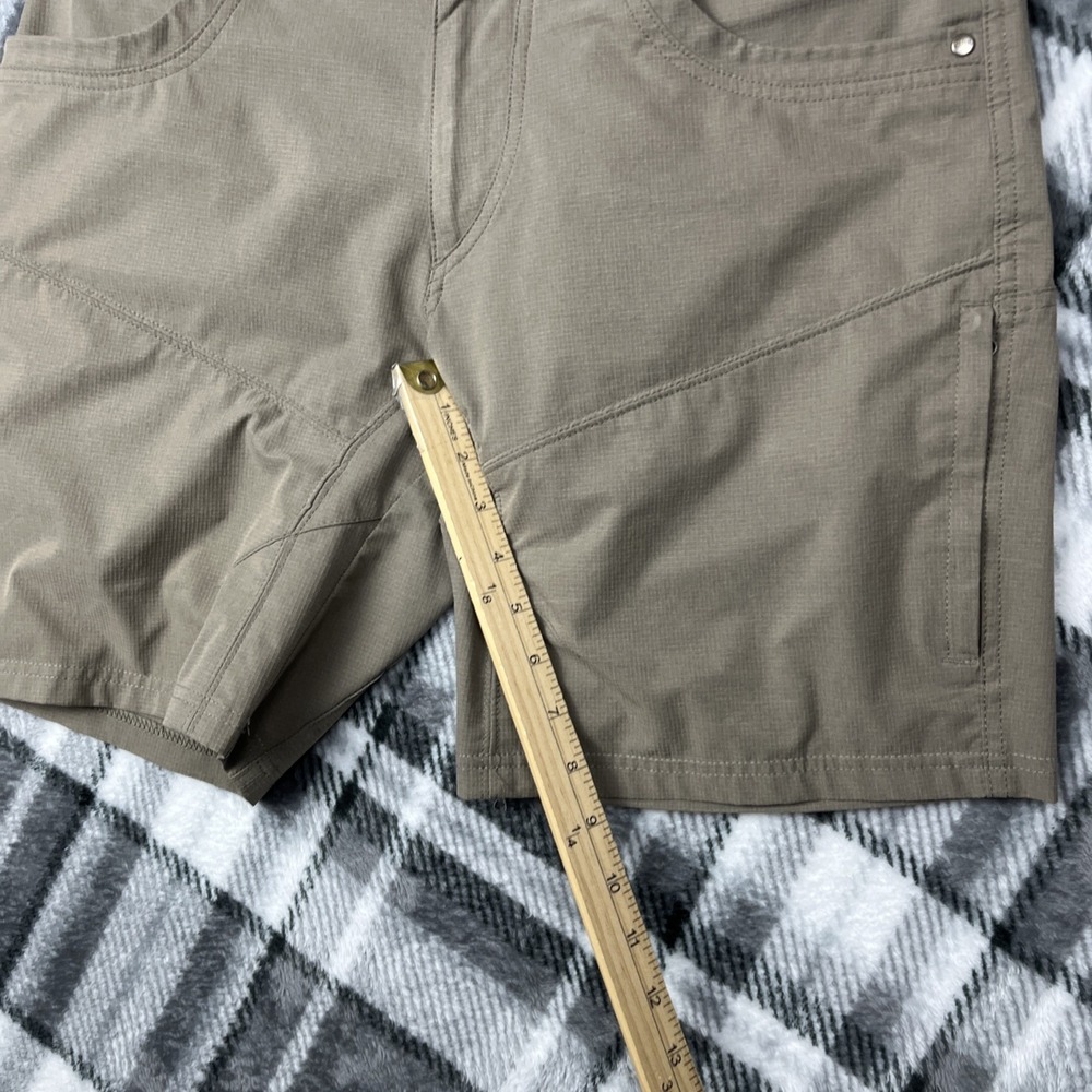 Kuhl Silencr Cargo Shorts Mens 32 Brown Evergreen Pockets Outdoor Style 5230 EUC - Picture 9 of 12